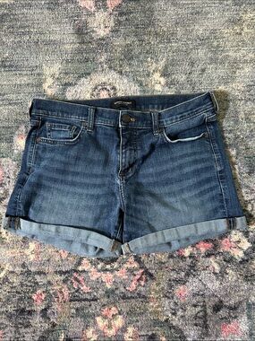 Banana Republic Premium Denim Women's Blue Rolled Cuff Denim Shorts - Like New 4
